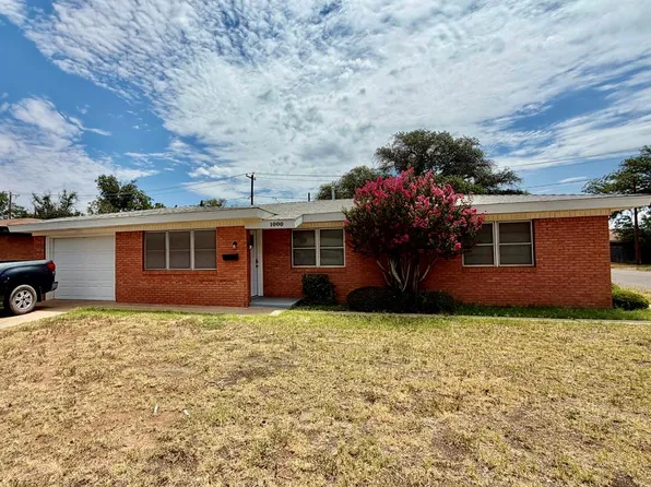 1000 NW 12th St, Andrews, TX 79714
