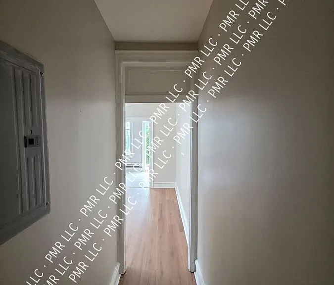 5820 Lansdowne Ave #2 — Photo 25