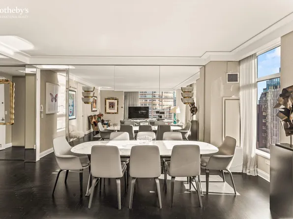 250 East 54th Street image 7 of 21