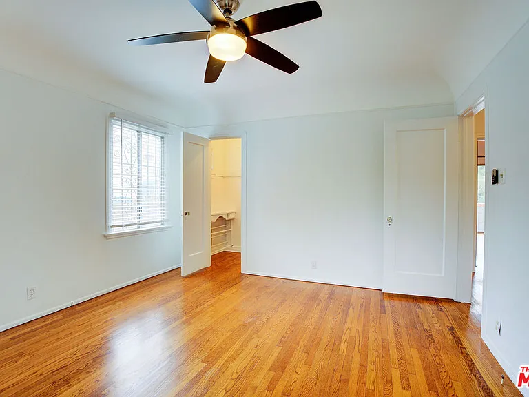 10372 Tennessee Ave — Photo 14