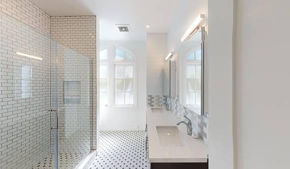 4th image of 750 14th St #D