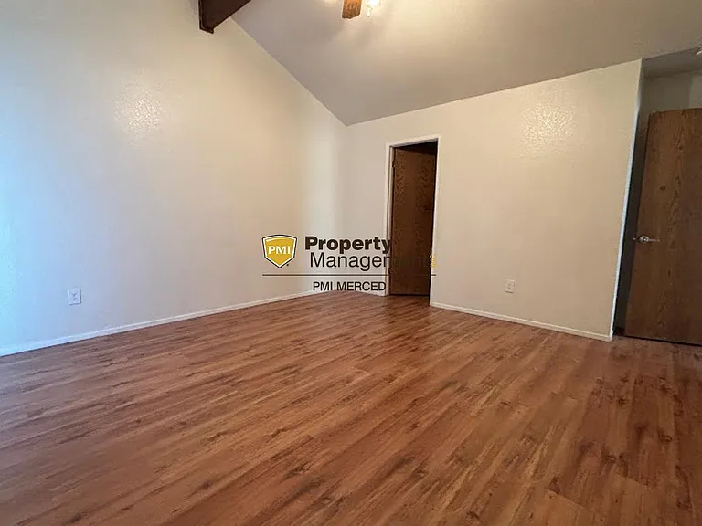 5209 Stillwater Dr — Photo 11