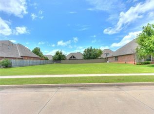 1012 Trisha Ln #11, Norman, OK 73072