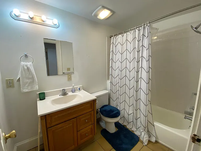 595 Pickett St SE #C — Photo 22