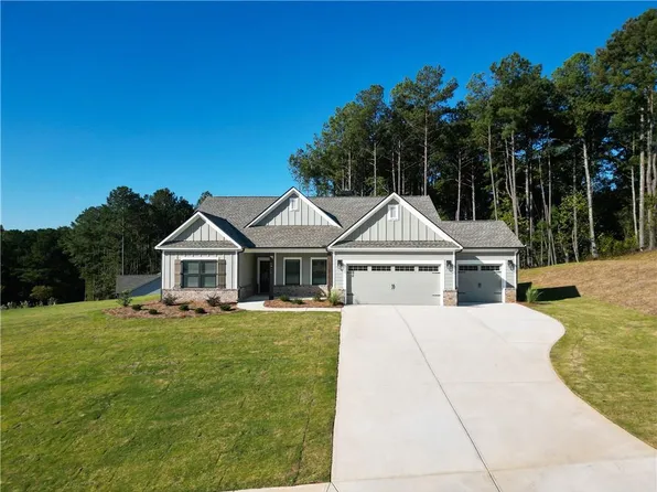 1024 Red Oak Blvd, Loganville, GA 30052