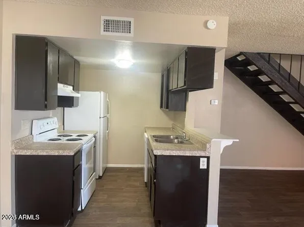 2133 W TURNEY Avenue #C88, Phoenix, AZ 85015
