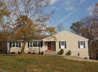 1 Birch Dr, Basking Ridge, NJ 07920