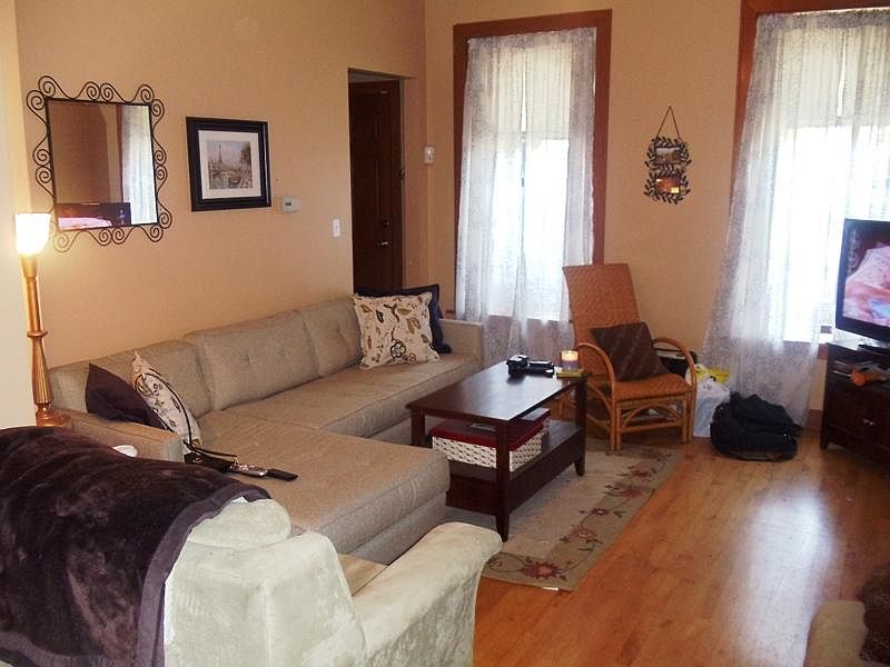 1st image of 2021 W McLean Ave APT 1F