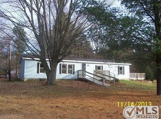 12670 State Rd, Nunica, MI 49448