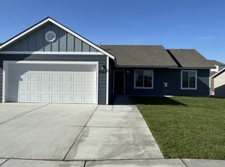 2540 Oriole St, Umatilla, OR 97882
