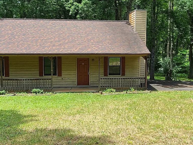 501 Jefferson Woods Dr — Photo 1