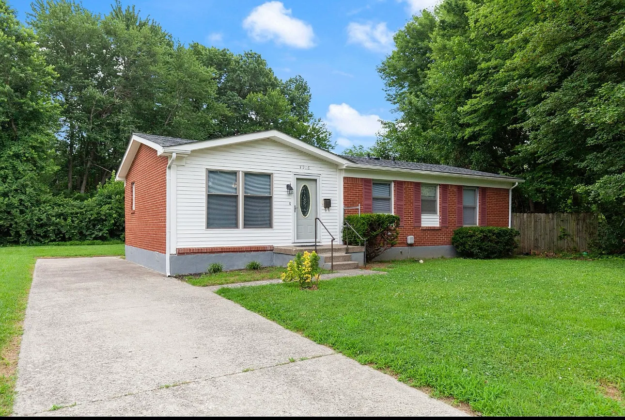4916 Shumake Ct — Photo 2