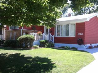 8206 Howard Ave, Munster, IN 46321