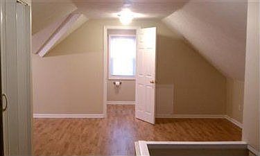 3rd image of 26580 Forestview Ave