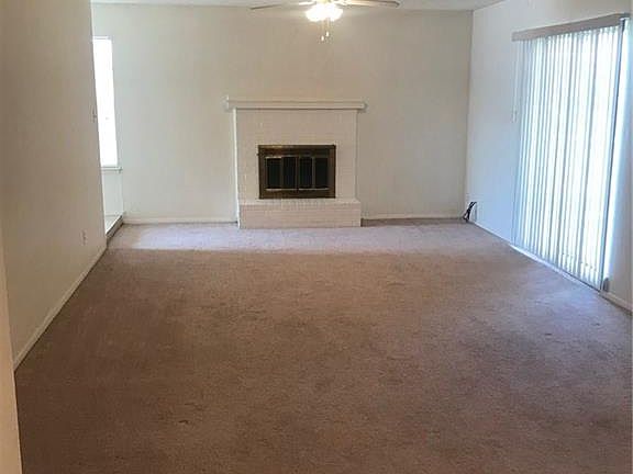 3rd image of 7314 Vista Cliff Dr