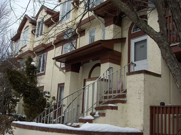 310 Michael Ct, Woodbridge, NJ 07095