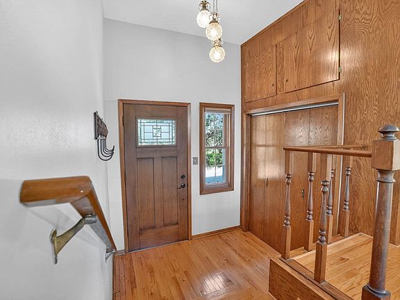 4th image of 6205 Kimball Ave
