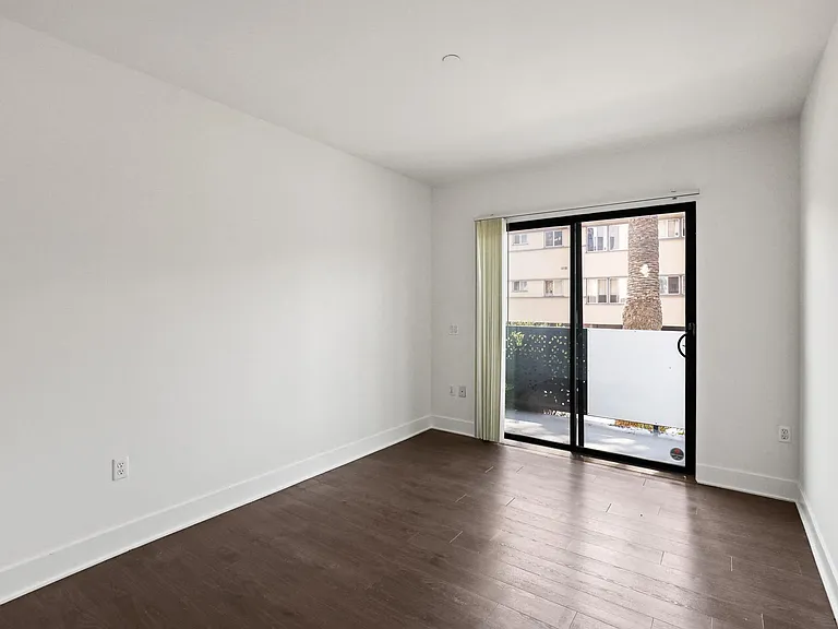 Bedroom with Patio