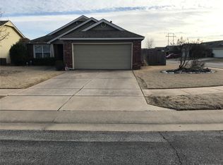 14302 E 113th St N, Owasso, OK 74055