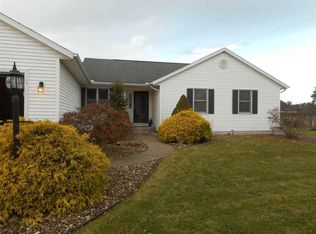 52337 Crimson Maple Dr, Granger, IN 46530