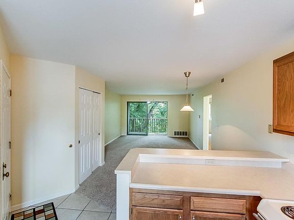 2nd image of 3322D Devonwood Hills Dr NE