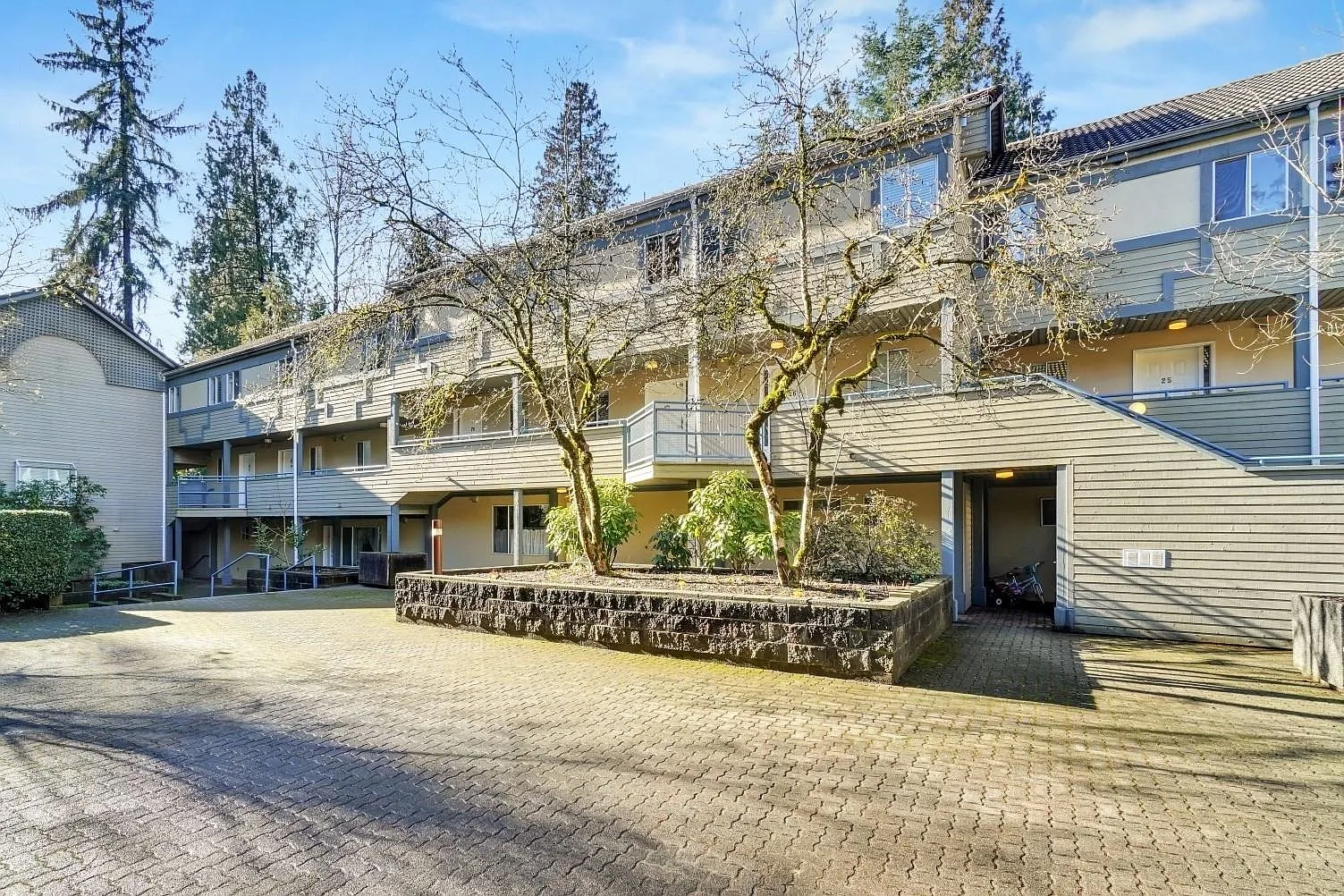 2978 Walton Ave #27 photo 1