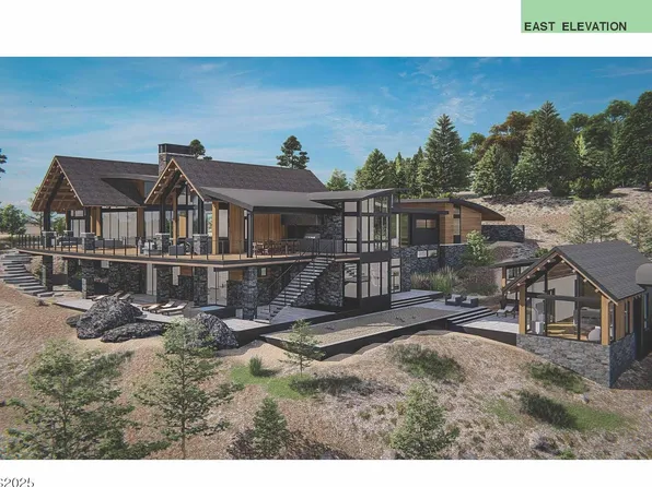 262 Swifts Station Dr, Carson City, NV 89705