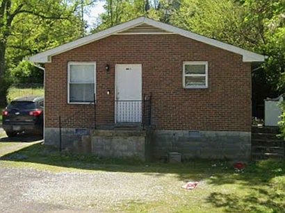 1st image of 6419 Premier Dr #A