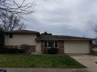 6601 180th St, Tinley Park, IL