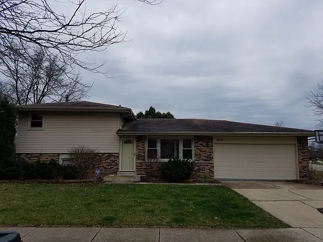 6601 180th St photo 1