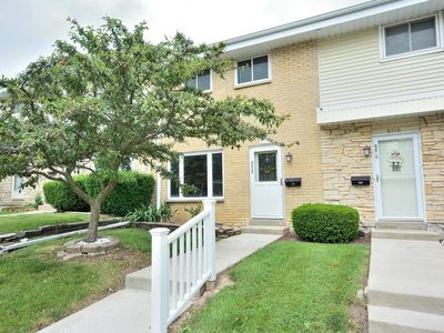 5212 Athens AVENUE, Racine, WI, 53406