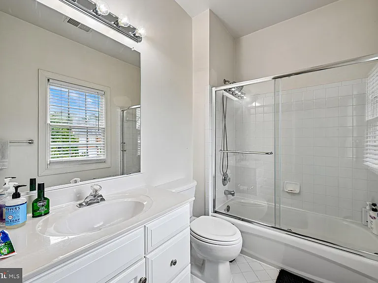 2375 Jawed Pl — Photo 23