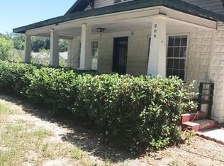 200 S Old Wire Rd, Wildwood, FL 34785