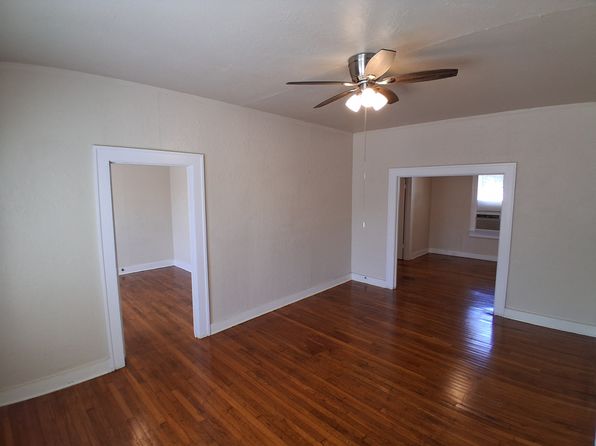 127 W Magnolia Ave APT 3