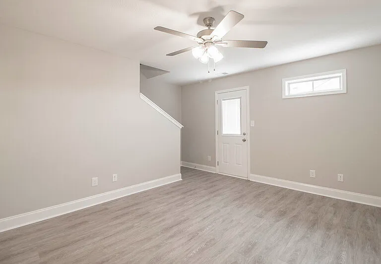 1000-601 Henry Place Blvd — Photo 12