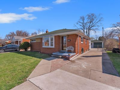 6606 Arcola St, Garden City, MI, 48135