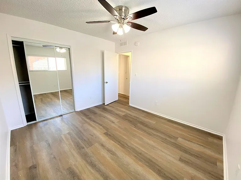 817 S. St. Andrews Pl — Photo 13