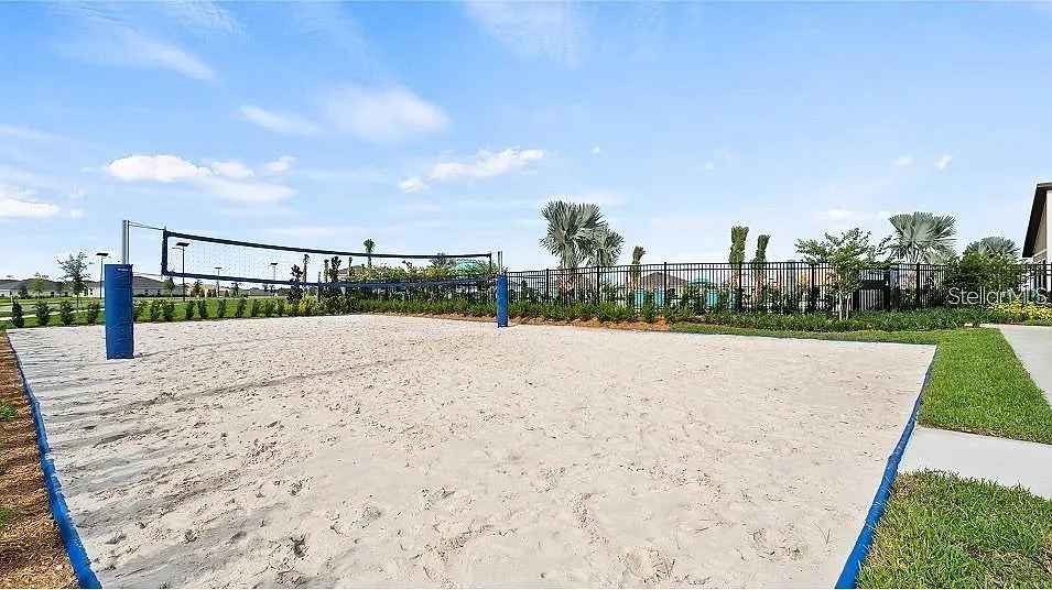 3 bed, 2.0 bath, 1424 sqft, $1,950 — Photo 3