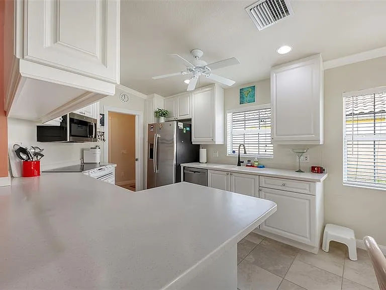 11605 Garessio Ln — Photo 15