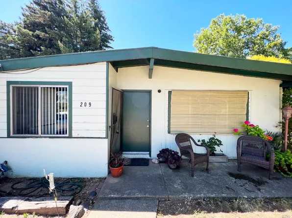 209 Arlington Drive, Ukiah, CA 95482