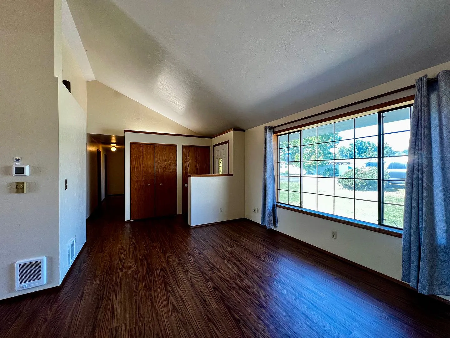Move in special - $150 off first month's rent! — Photo 3