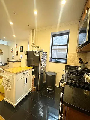 Rented by Oxford Property Group | media 5