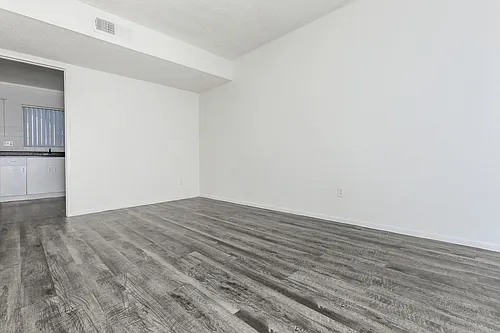 Copper Creek Apartments Photo 1