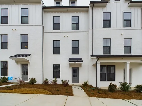 4211 Alexander View Dr, Charlotte, NC 28226