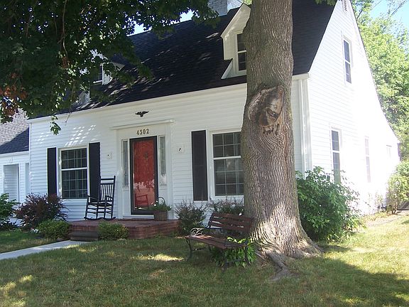 2nd image of 4302 Sheridan Dr