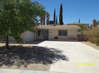15997 Molino Dr, Victorville, CA 92395