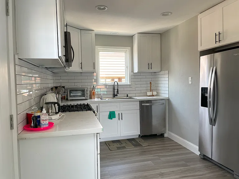 7019 Delesandri Dr — Photo 3