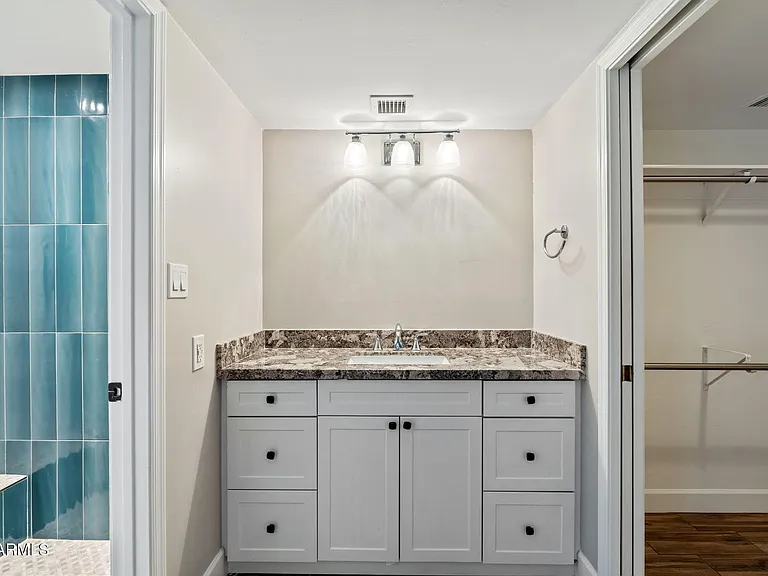 7840 N 7th St #1 — Photo 25