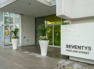 75 Portland St #911, Toronto, ON M5V2M9
