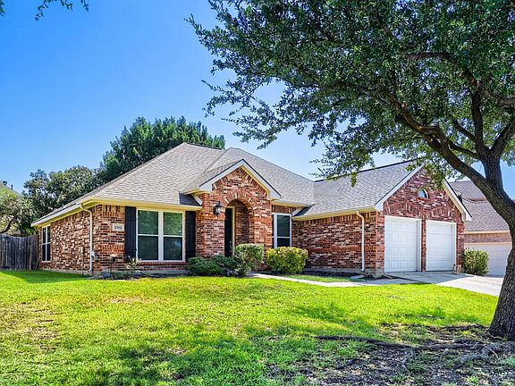 3rd image of 2302 Hodges Pl